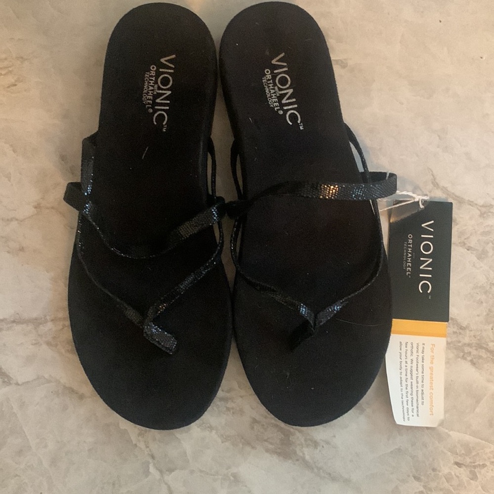 Vionic sandals size 8 NWT